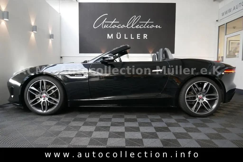 Main__Slider__Photo:Jaguar F-Type Cabriolet R-Dynamic*LED*Kamera*20Zoll*TWA 07/2019-0