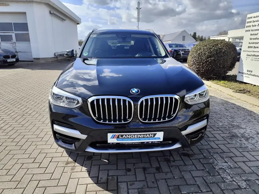 Main__Slider__Photo:BMW X3 xDrive20d xLine LED LC Plus HUD AHK SHZ PDC T 11/2021-1