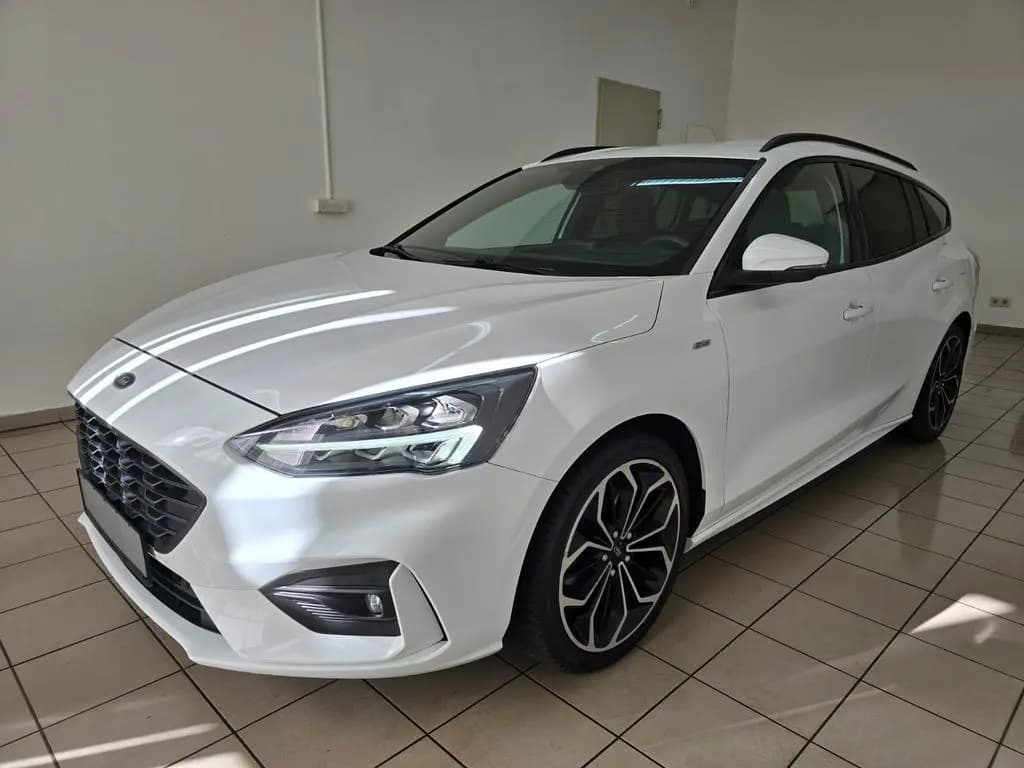 Main__Slider__Photo:Ford Focus Turnier 1.5 ST-Line LED Keyless Carplay 18 06/2019-0