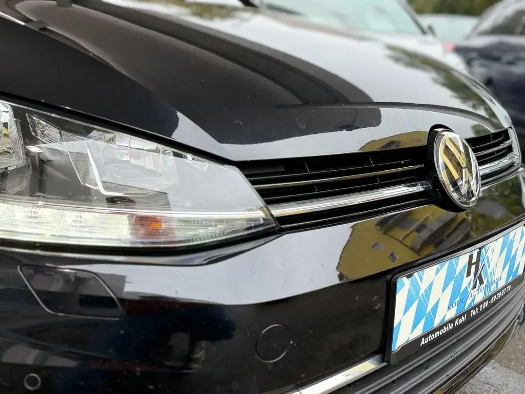 Main__Slider__Photo:Volkswagen Golf VII Lim. Comfortline BMT/Start-Stopp 07/2019-1