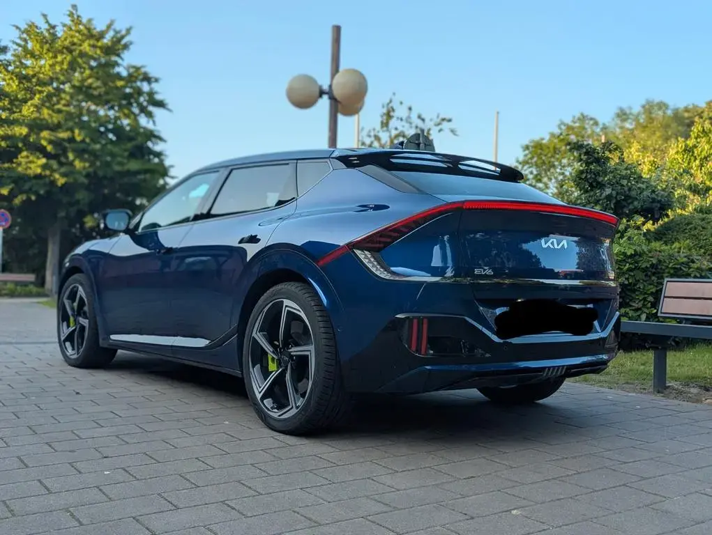 Main__Slider__Photo:Kia EV6 GT 12/2022-1