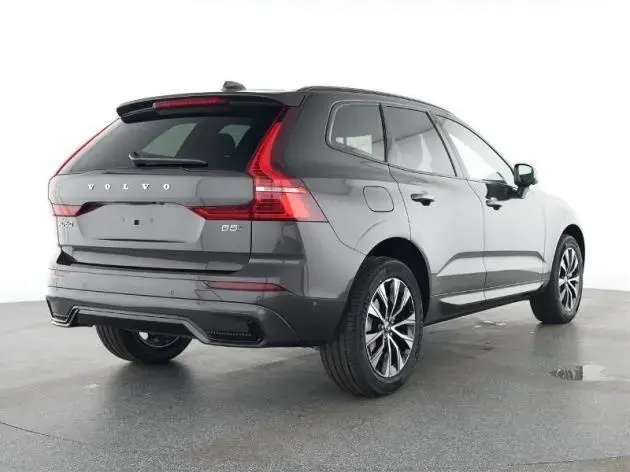 Main__Slider__Photo:Volvo XC60 Plus Dark AWD*PANOSD*H&K*360°*ACC 07/2025-1