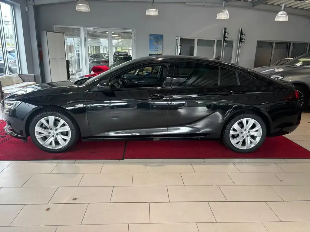 Main__Slider__Photo:Opel Insignia 1.6 Turbo B Grand Sport Innovation *LED 07/2019-1