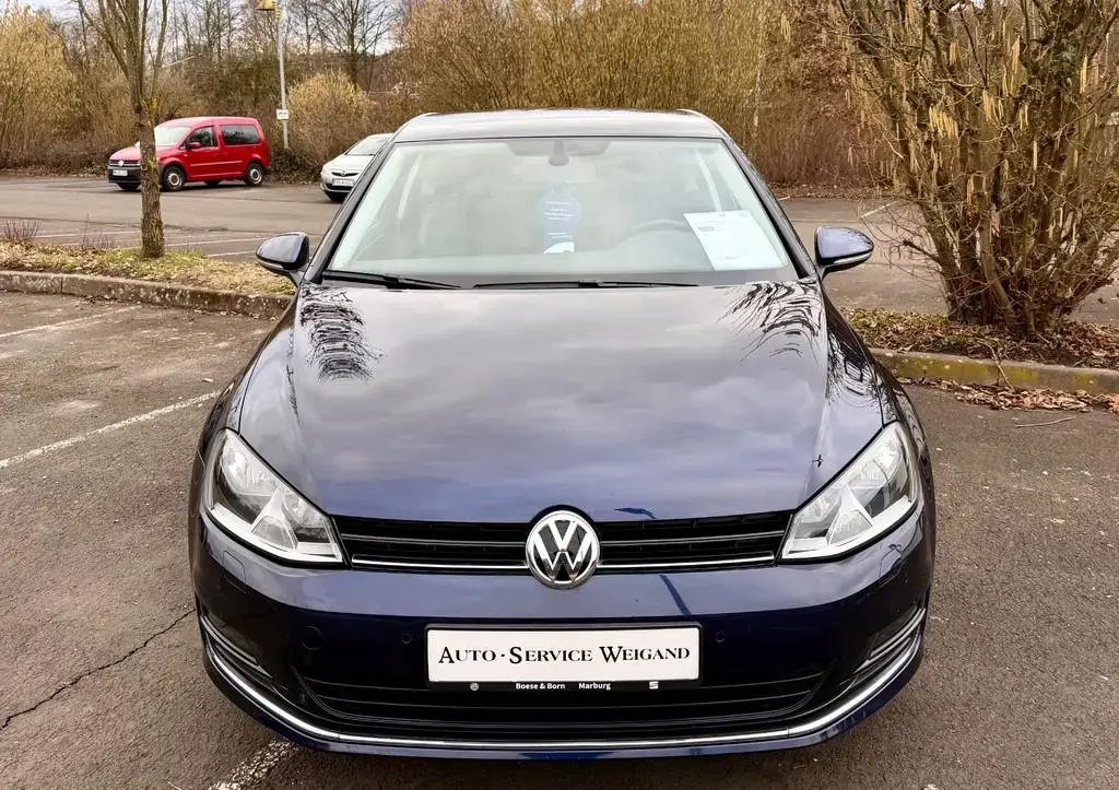 Main__Slider__Photo:Volkswagen Golf VII Lim. Allstar BMT Kurvenlicht Tempomat 04/2016-1
