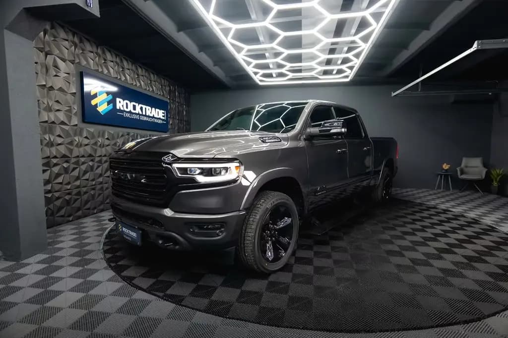 Main__Slider__Photo:Dodge RAM 5.7 V8 HEMI 4x4 LIMITED Night LongBed *ACC* 01/2020-0