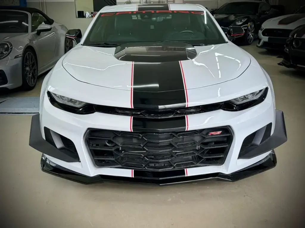 Main__Slider__Photo:Chevrolet Camaro 2.0 TURBO ZL1 VOLL 01/2021-1