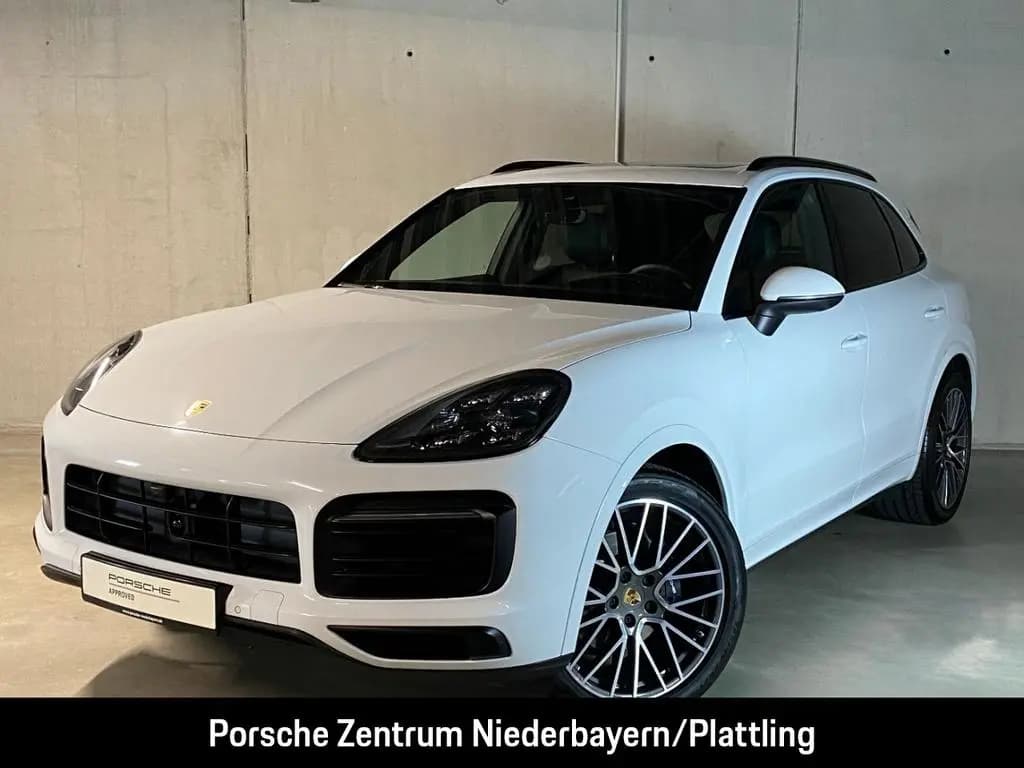 Main__Slider__Photo:Porsche Cayenne | Hinterachslenkung | Sportabgasanlage | 03/2020-0