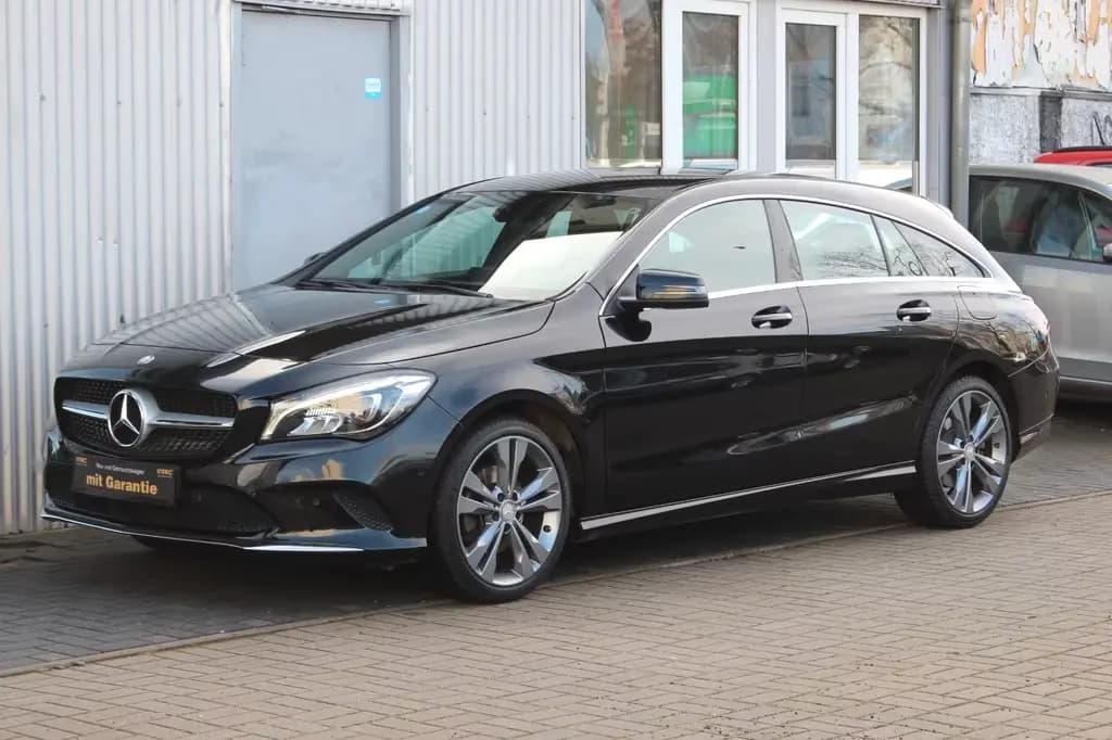 Main__Slider__Photo:Mercedes-Benz CLA 180 Shooting Brake AMG line+Navi+LED+T-Leder 12/2016-0
