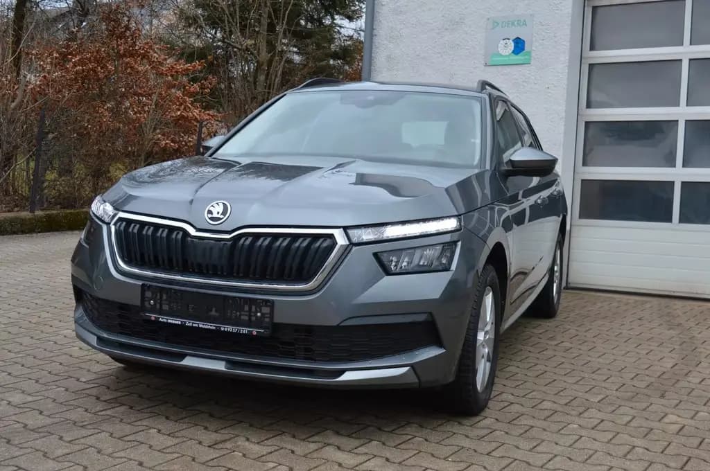 Main__Slider__Photo:Skoda Kamiq Ambition/SHZ/SmartLink/Kamera 03/2023-0