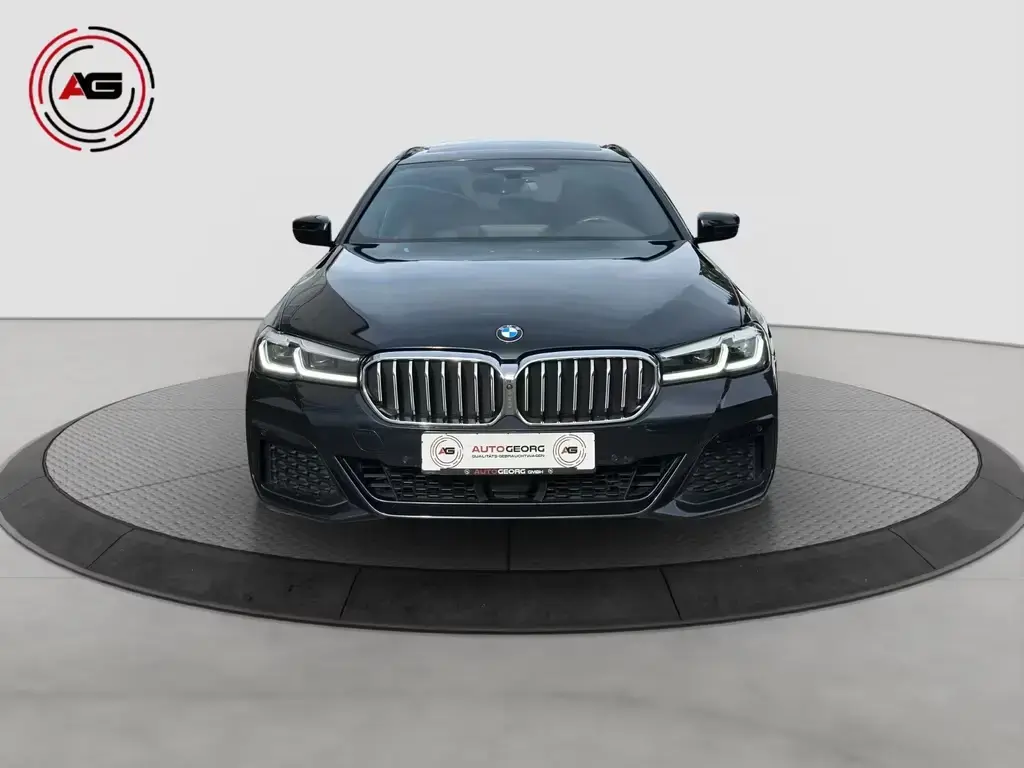 Main__Slider__Photo:BMW 5 Series 530d xDrive M-SPORT LC.PRO ACC PANO HUD H/K 360° 02/2021-1