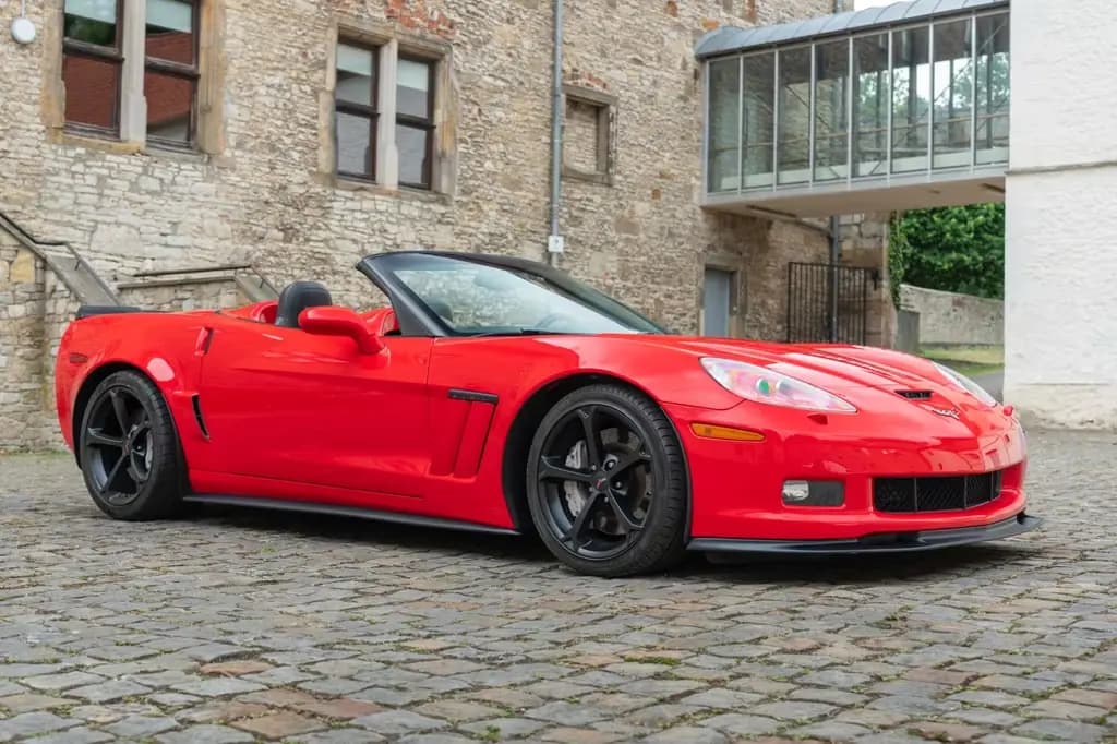 Main__Slider__Photo:Corvette C6 GrandSport 3LT Z16 AUTOM BOSE HEADUP 6.2 V8 01/2010-0