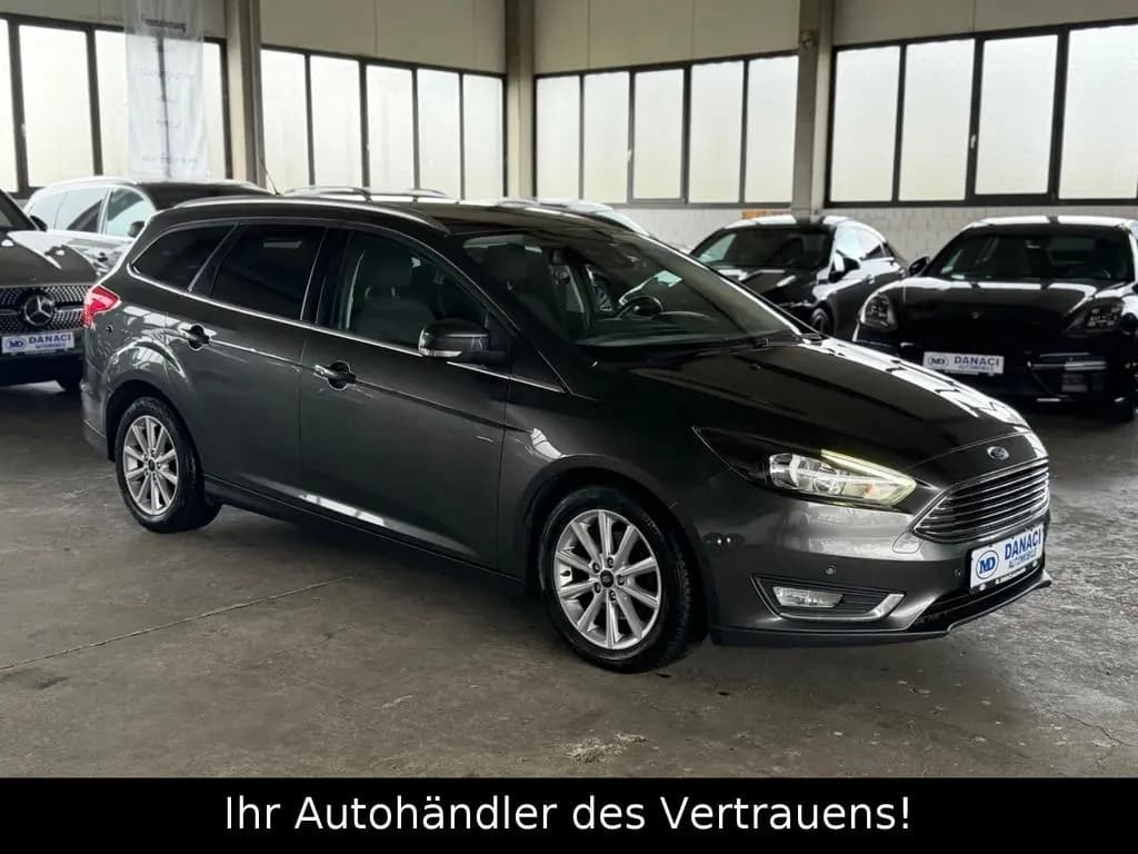 Main__Slider__Photo:Ford Focus Turnier Titanium*Automatik*Keyl*RFK*NAVI* 03/2018-0