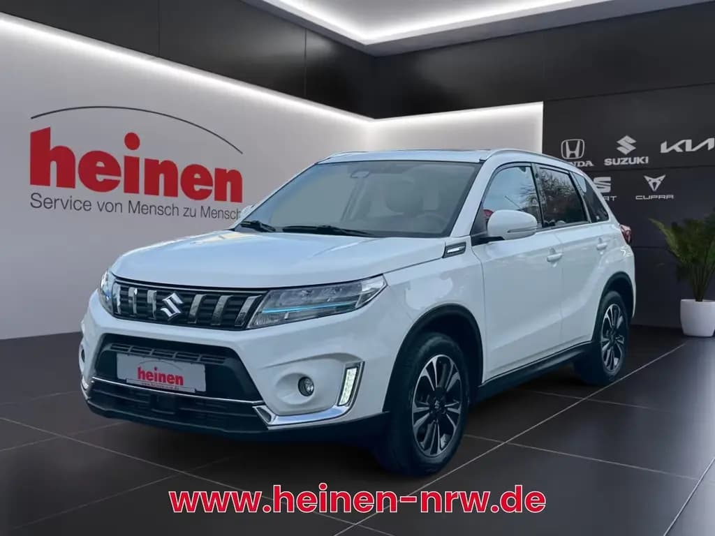Main__Slider__Photo:Suzuki Vitara 1.4 COMFORT+ SITZHEIZUNG PDC NAVI 11/2021-0