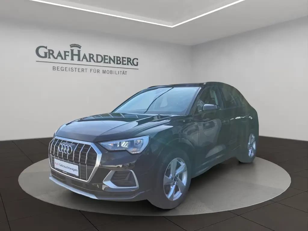 Main__Slider__Photo:Audi Q3 Advanced 35TDI S-Tr. Business Paket Navi 09/2022-0