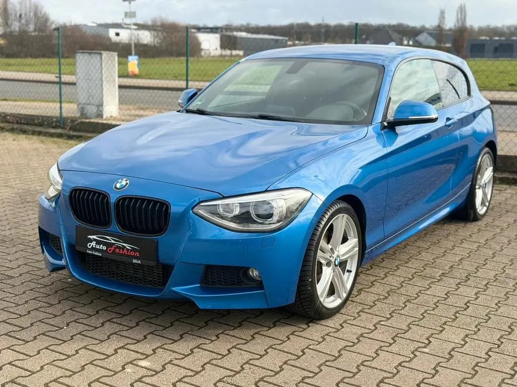Main__Slider__Photo:BMW 1 Series 125i M-Paket 11/2012-0
