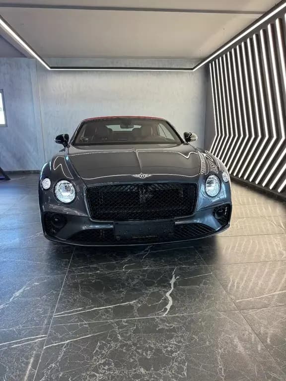 Main__Slider__Photo:Bentley Continental GTC S V8 Mulliner null-0