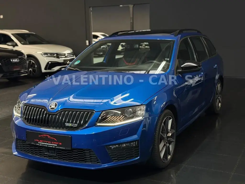Main__Slider__Photo:Skoda Octavia Combi RS DSG/Pano/Navi/PDC/Shz/Canton 05/2015-1