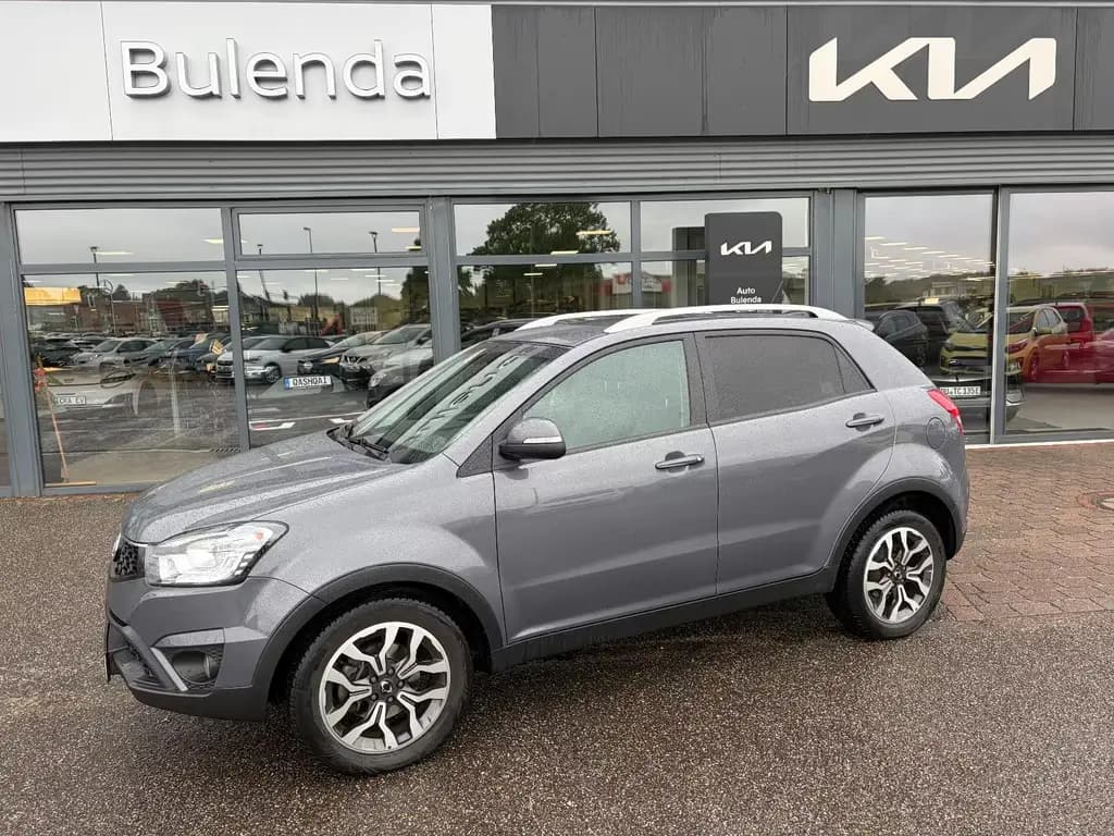 Main__Slider__Photo:Ssangyong Korando Quartz 4x4 AHK abnehmbar 07/2016-0