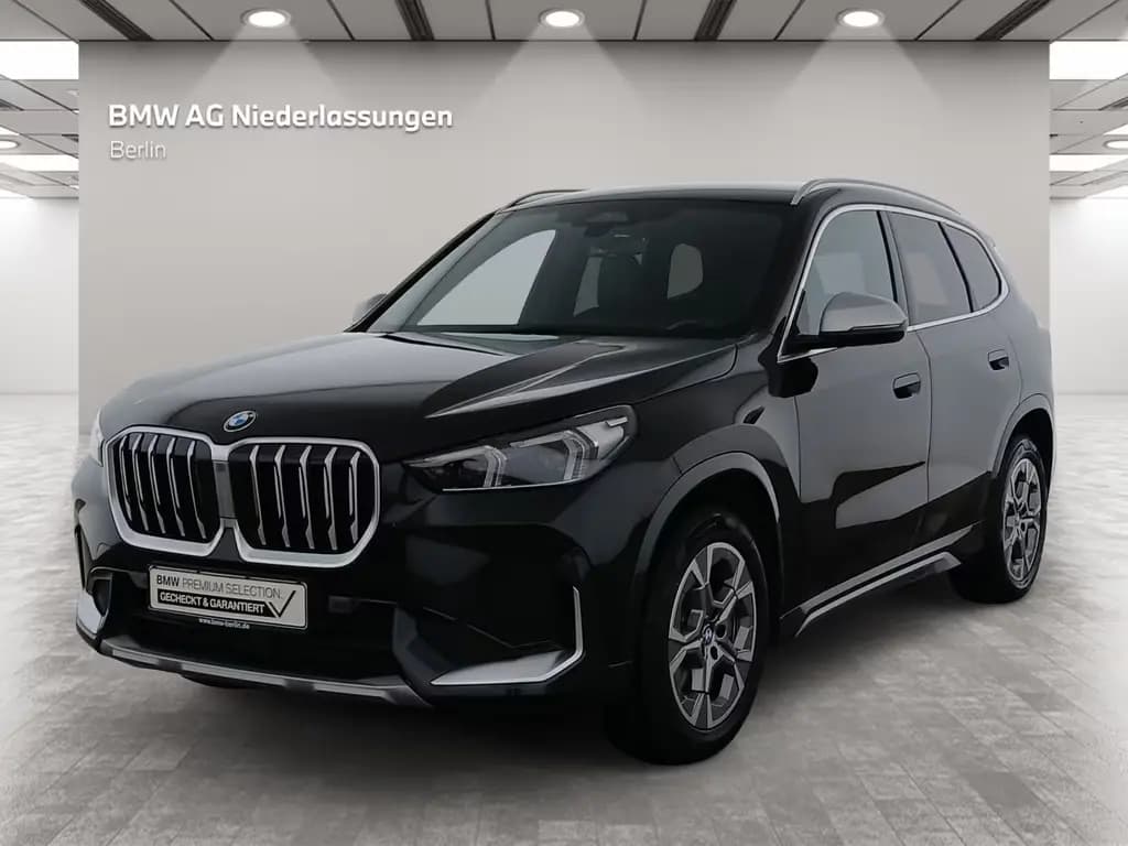 Main__Slider__Photo:BMW X1 sDrive18i AHK Driv.Assist+ Kamera Sportsitze 12/2022-0