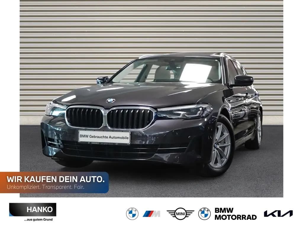 Main__Slider__Photo:BMW 5 Series 530d Touring AHK 01/2023-0