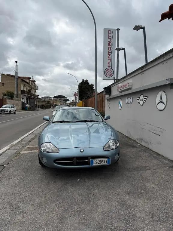 Main__Slider__Photo:Jaguar XK XK8 4.0 COUPE 01/2002-0