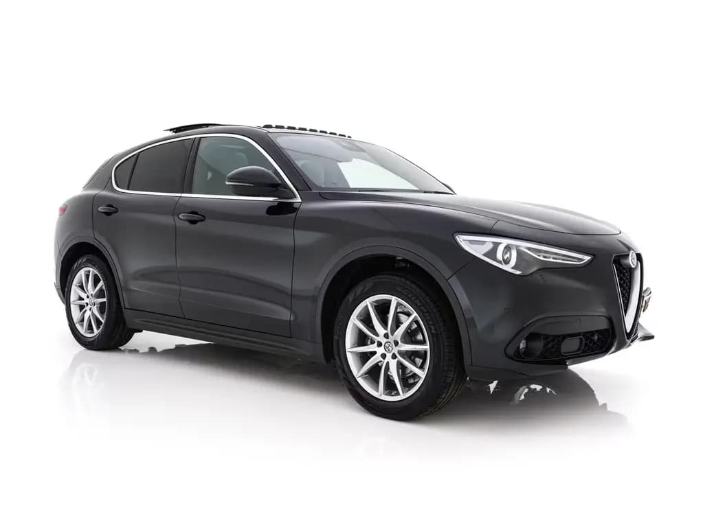 Main__Slider__Photo:Alfa Romeo Stelvio 2.2d AWD Q4 Super Aut. *PANO | LEATHER | 01/2018-0