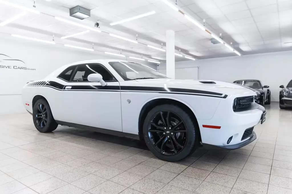 Main__Slider__Photo:Dodge Challenger 3,6L SXT ALPINE KAM CARPLAY M+S 11/2018-0