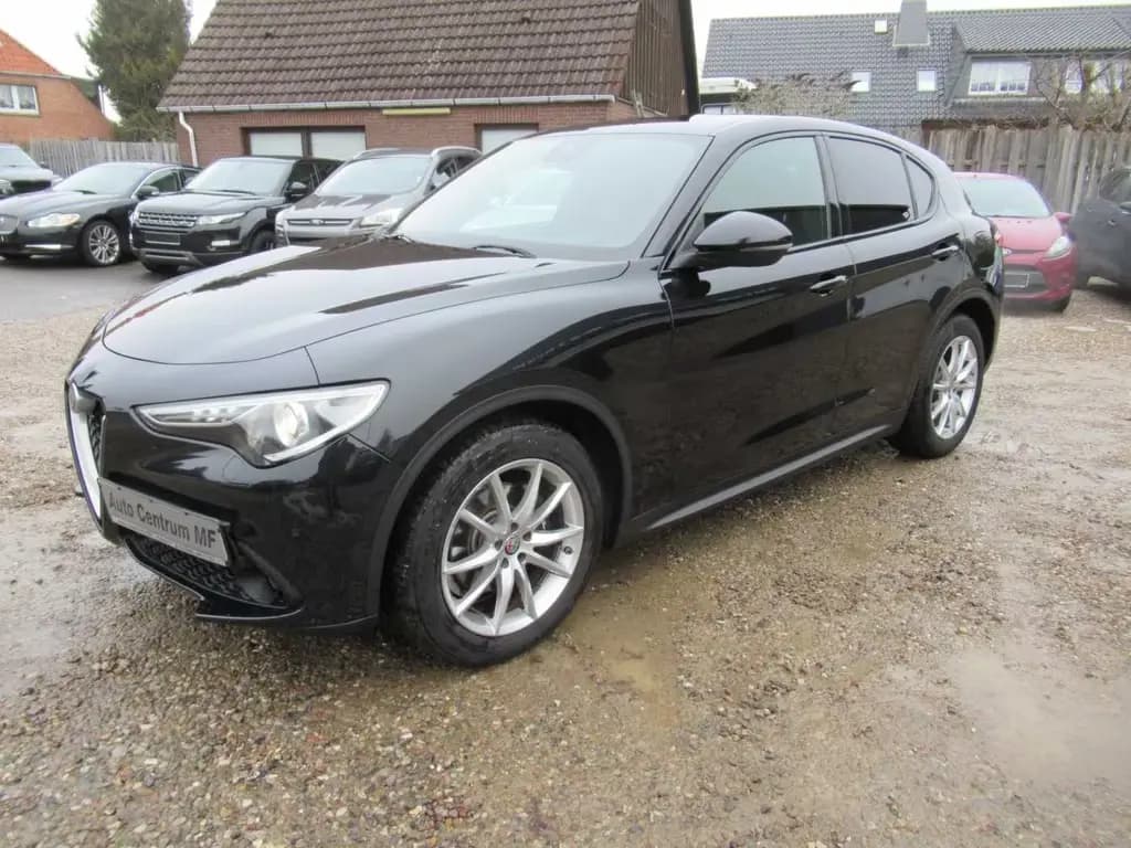 Main__Slider__Photo:Alfa Romeo Stelvio 2.2 16V AT8 05/2018-0