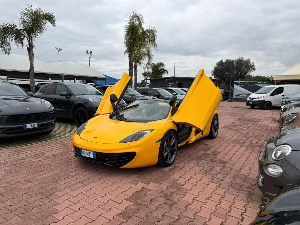 Main__Slider__Photo:McLaren Other Mclaren MP4-12C 12C 02/2014-0