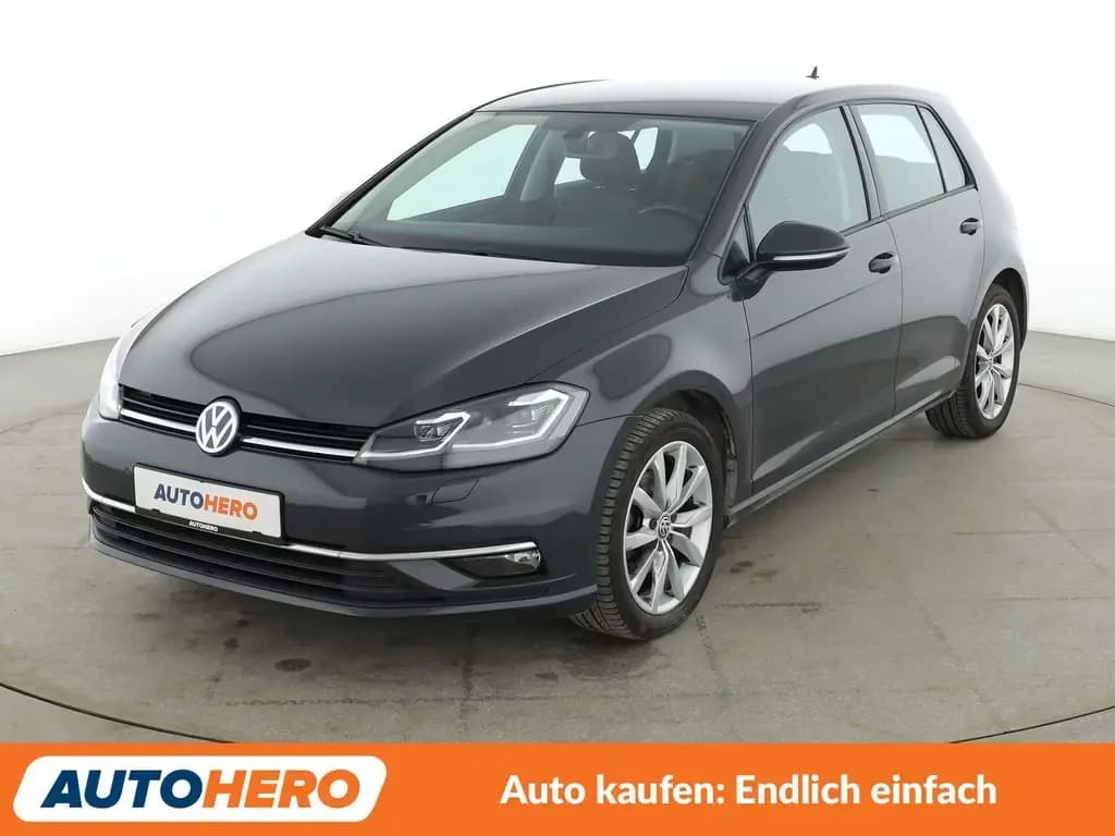 Main__Slider__Photo:Volkswagen Golf VII 1.4 TSI Highline BM Aut.*LED*PDC*SHZ* 06/2018-0