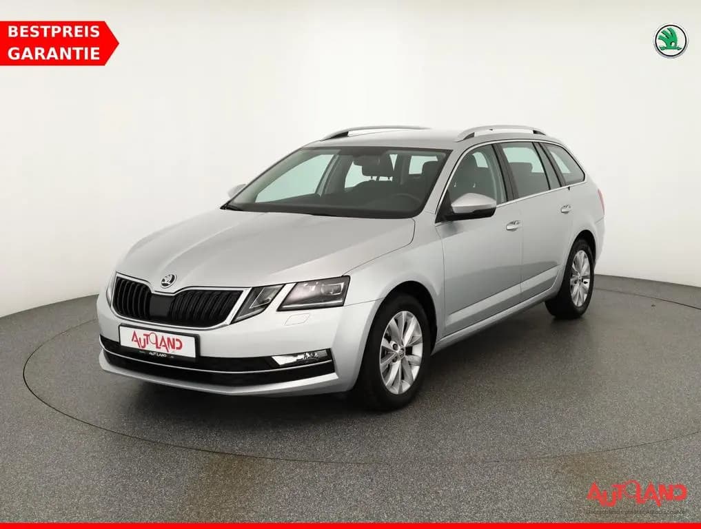Main__Slider__Photo:Skoda Octavia Combi 1.0 TSI LED SmartLink Sitzheizung 02/2019-0