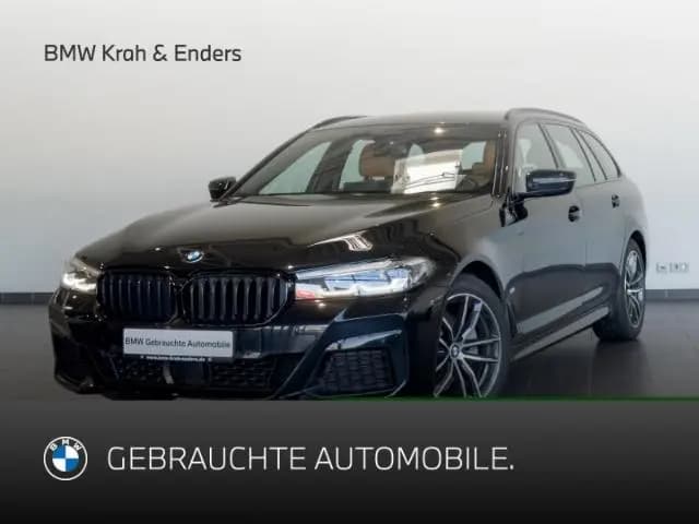 Main__Slider__Photo:BMW 5 Series 520 d xDrive Touring M Sport H&K+Temp+Navi 01/2022-0