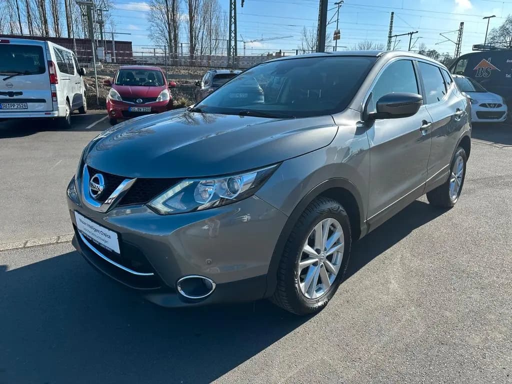 Main__Slider__Photo:Nissan Qashqai Acenta/Klima/Sitzheizung 04/2017-0