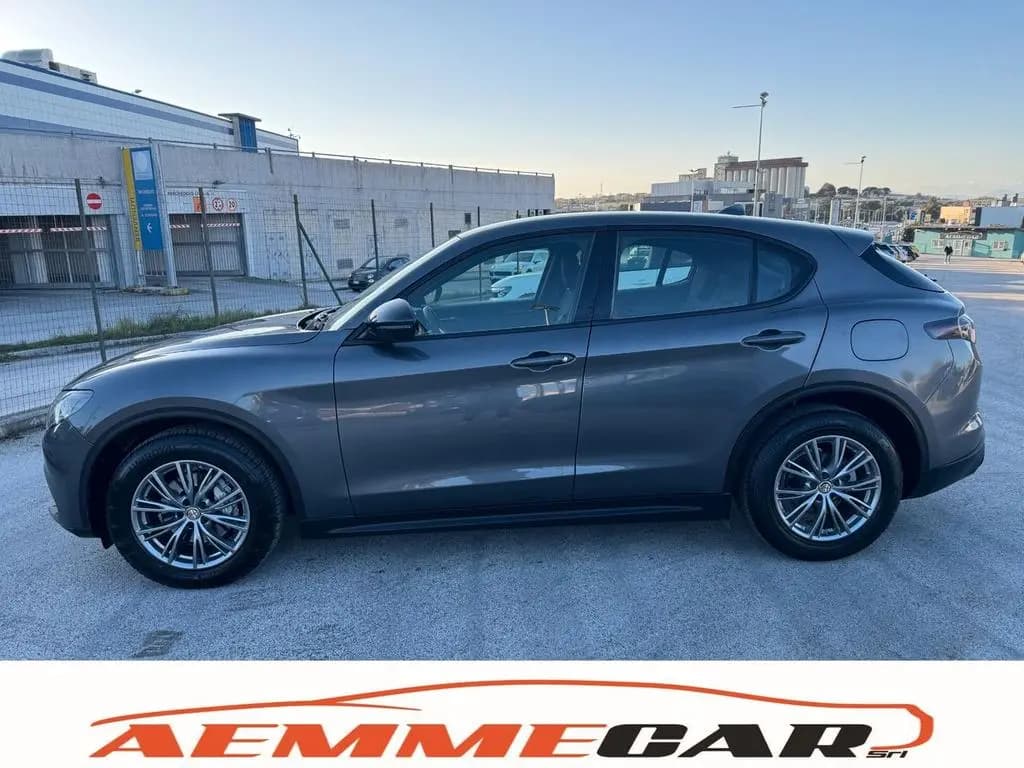 Main__Slider__Photo:Alfa Romeo Stelvio 2.2 Turbodiesel 210 CV AT8 Q4 05/2023-0