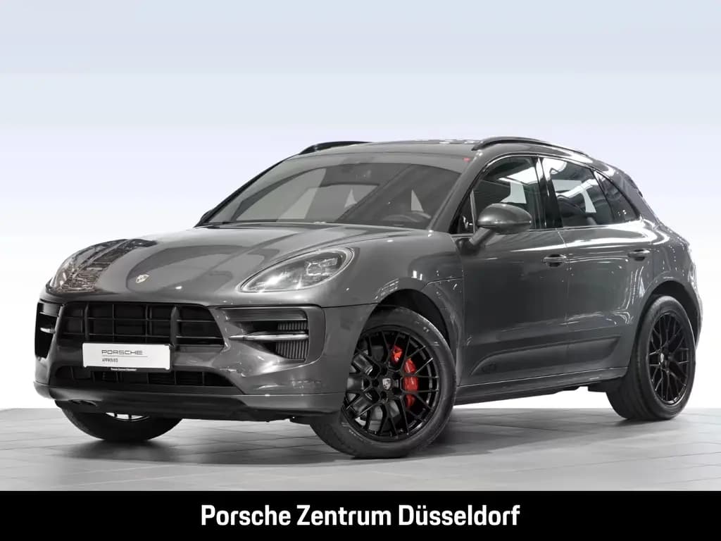 Main__Slider__Photo:Porsche Macan GTS Sportabgas Panoramadach Rückfahrkamera 03/2020-0