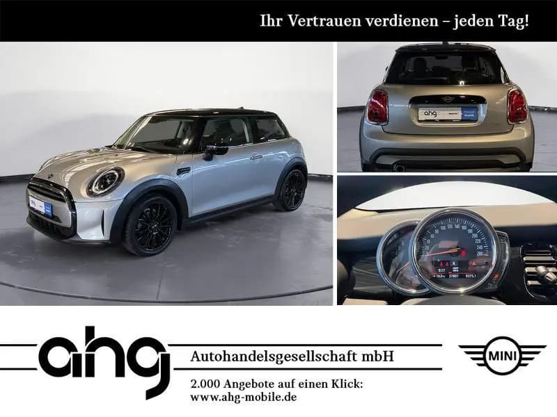 Main__Slider__Photo:MINI Cooper Essential Trim LED Sitzheizung 02/2023-0