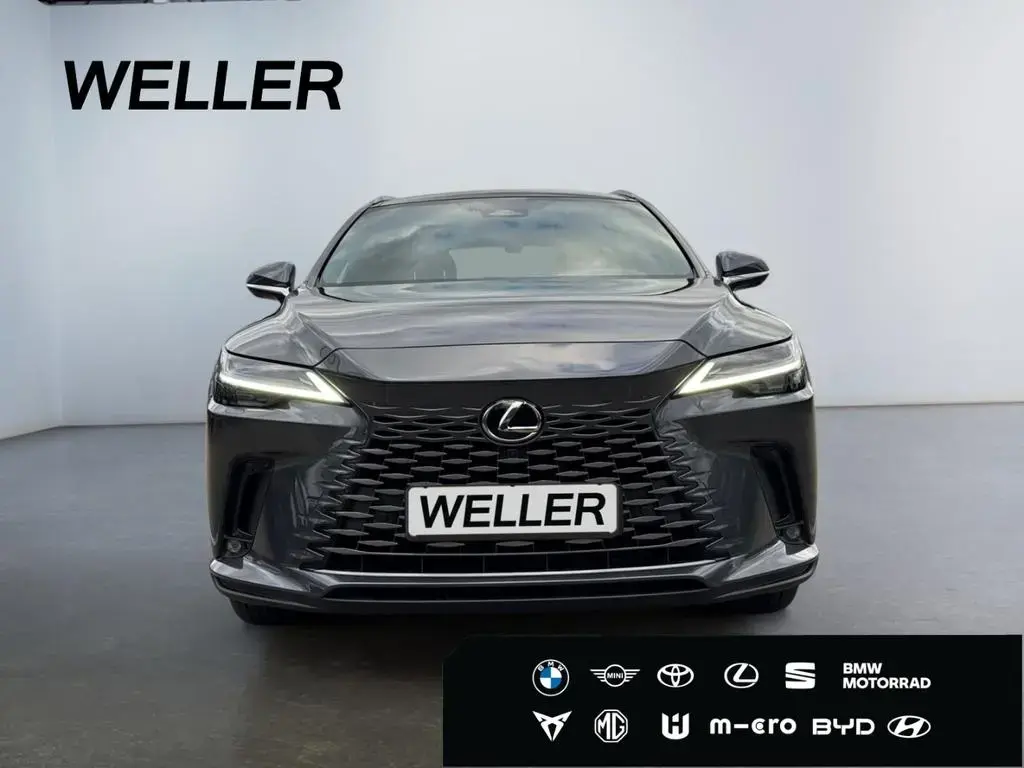 Main__Slider__Photo:Lexus RX 450 h + 2,5 l E-CVT, 4x4 Plug-in 5-Türer LUXUR null-1