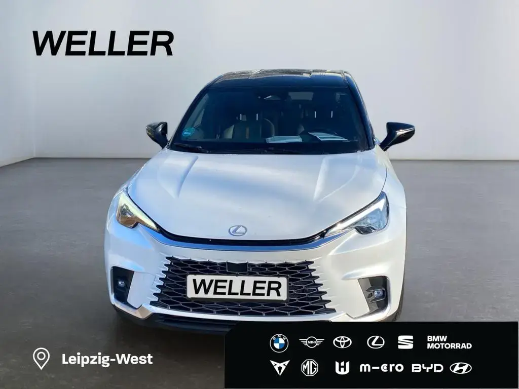Main__Slider__Photo:Lexus LBX 1,5 l, 136 PS CVT 4x2 5-Türer COOL Cool null-1