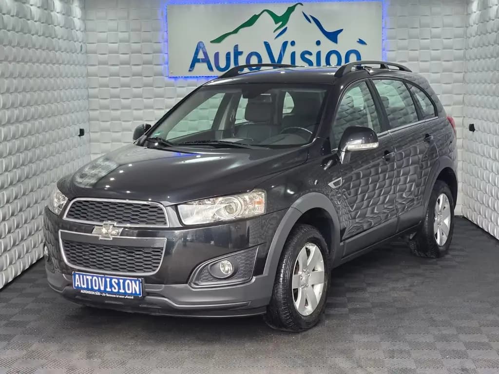 Main__Slider__Photo:Chevrolet Captiva 2.4 LT*7Sitzer*Teilleder*Xenon* 01/2014-0