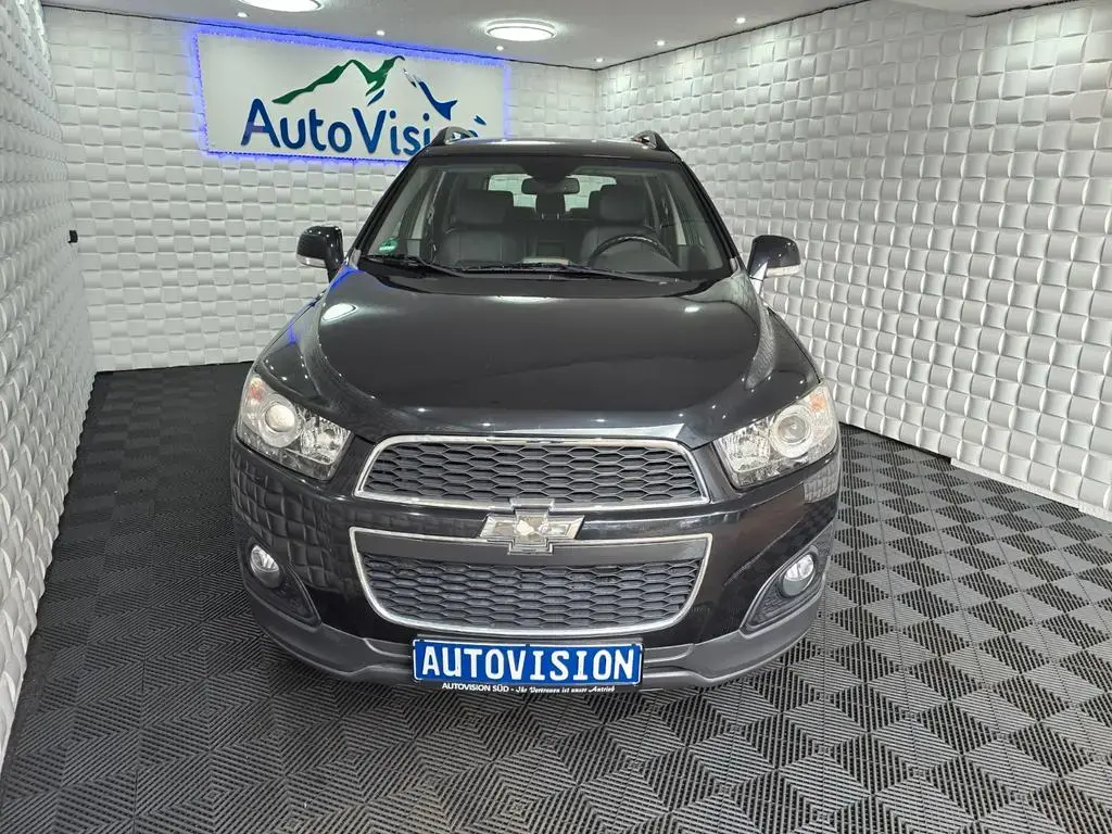 Main__Slider__Photo:Chevrolet Captiva 2.4 LT*7Sitzer*Teilleder*Xenon* 01/2014-1