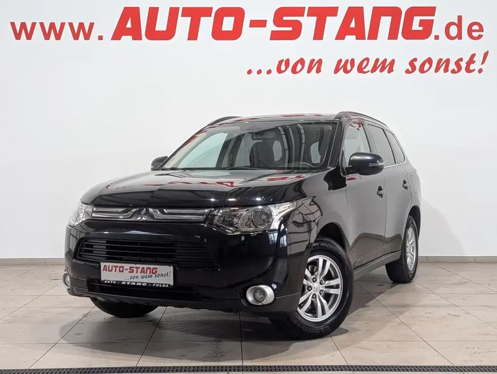 Main__Slider__Photo:Mitsubishi Outlander 2WD**KLIMA+BLUETOOTH+MÜDIGKEIT** 12/2013-0
