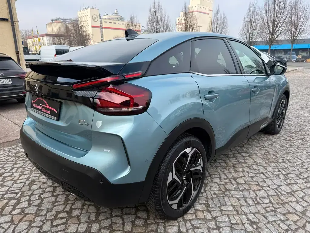 Main__Slider__Photo:Citroën C4 1.2 PureTech Shine Automatik EAT8 LED 1.Hand 09/2023-1