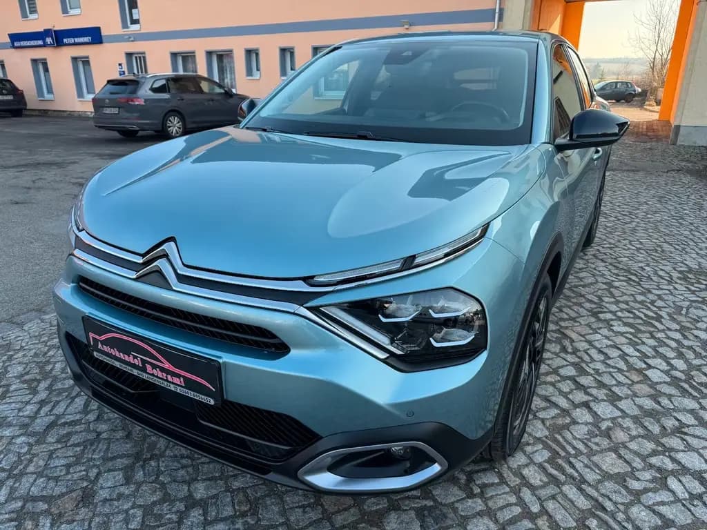 Main__Slider__Photo:Citroën C4 1.2 PureTech Max Automatik EAT8 LED 1.Hand 12/2023-0