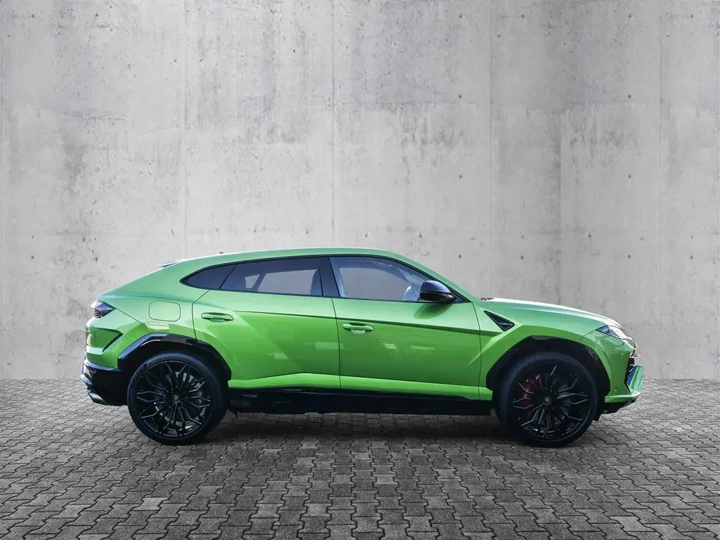 Main__Slider__Photo:Lamborghini Urus SE Verde Selvans, Big Interior Carbon Pack 03/2025-1