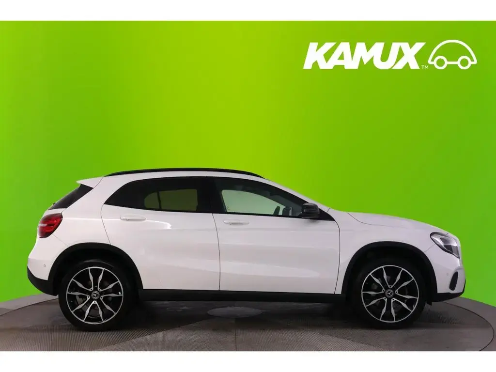 Main__Slider__Photo:Mercedes-Benz GLA-Class 220 4Matic 7G-DCT Stlye+LED+PANO+AHK+KAMERA 05/2019-1