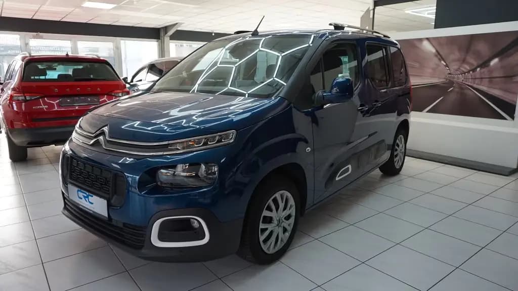 Main__Slider__Photo:Citroën Berlingo Feel M *1.Hand*Carplay*Navi*Kamera* 03/2019-0