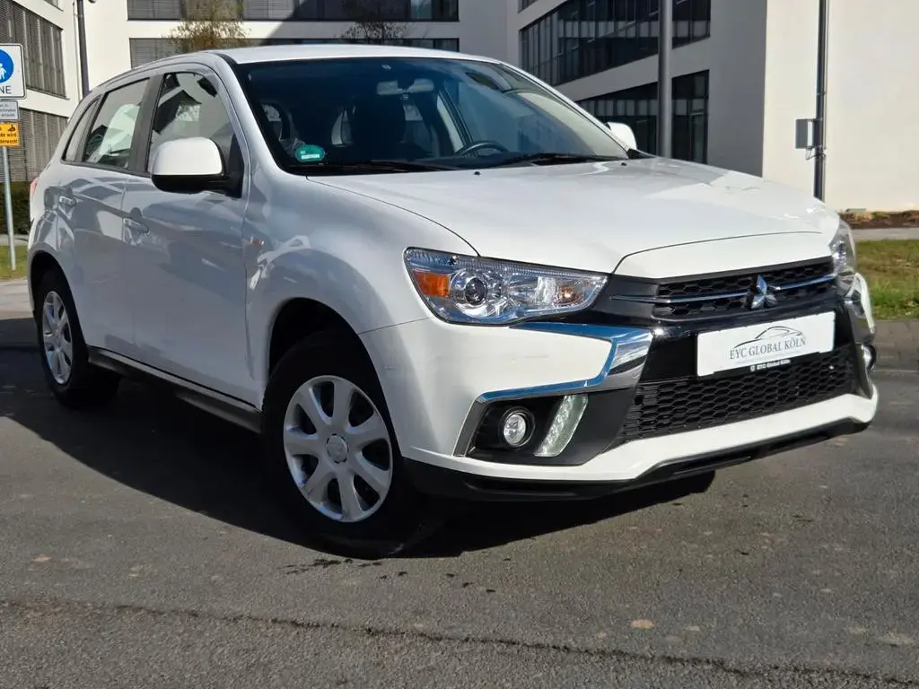 Main__Slider__Photo:Mitsubishi ASX Basis 2WD,8-Fach,AHK 09/2019-1