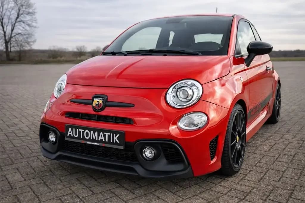 Main__Slider__Photo:Abarth Abarth595 Esseesse/Carbon/Beat/Akrapovic/70Jahre 07/2019-0