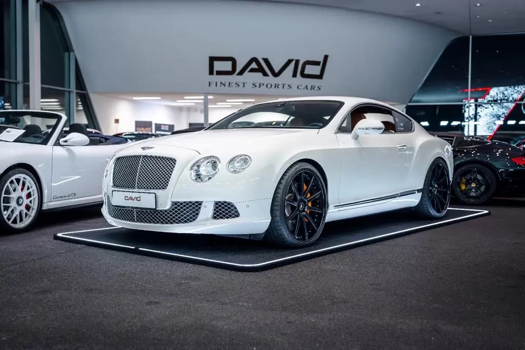 Main__Slider__Photo:Bentley Continental GT W12*VAT*Klappe*Kamera* 06/2012-0