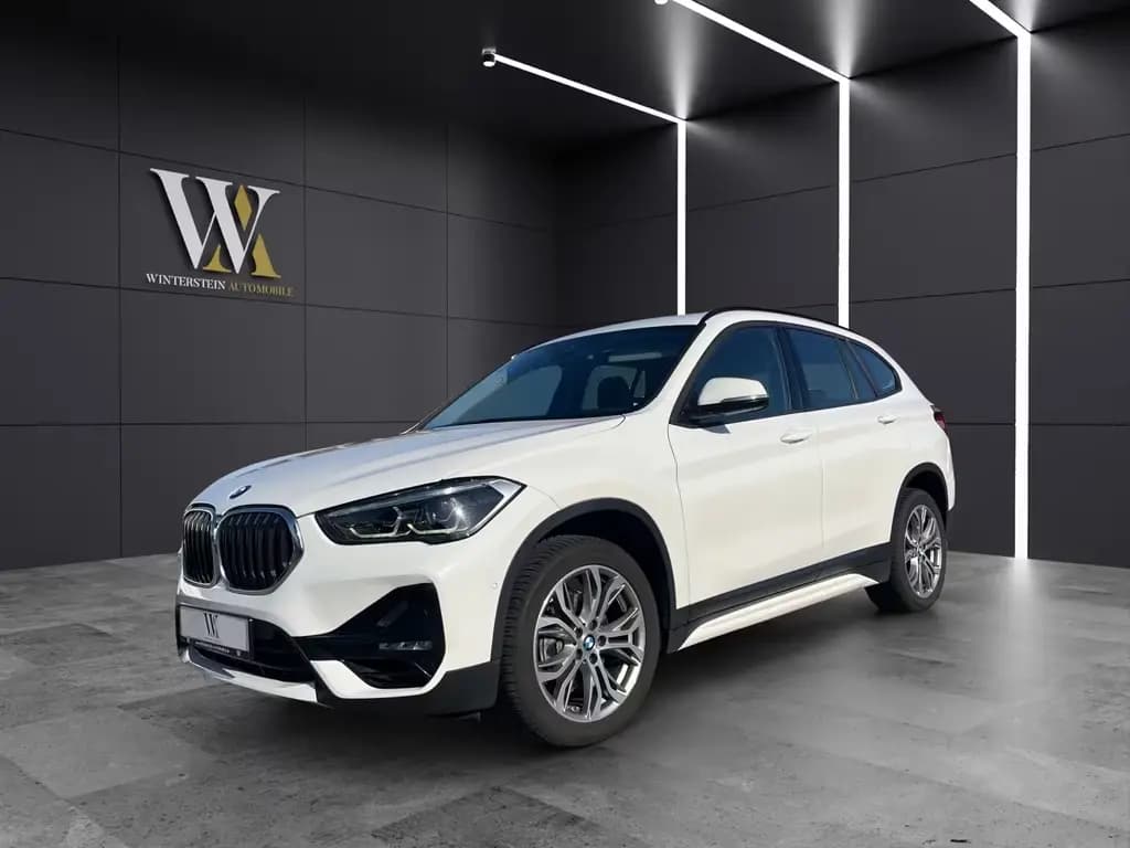 Main__Slider__Photo:BMW X1 sDrive 18i Sport/ LED / Navi / SHZ / Garantie 08/2019-0